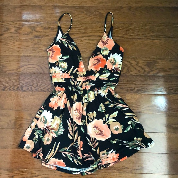 Windsor Pants - Windsor black floral romper - S